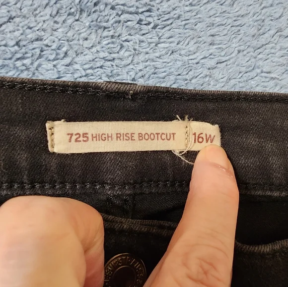 Levi's 725 Jeans Women's 16 W High Rise Bootcut Black 16W Boot Cut - Picture 7 of 9